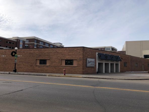 300 2nd St S, La Crosse, WI 54601